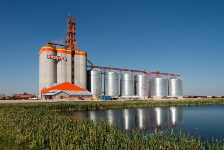 2677 Carseland 768x514