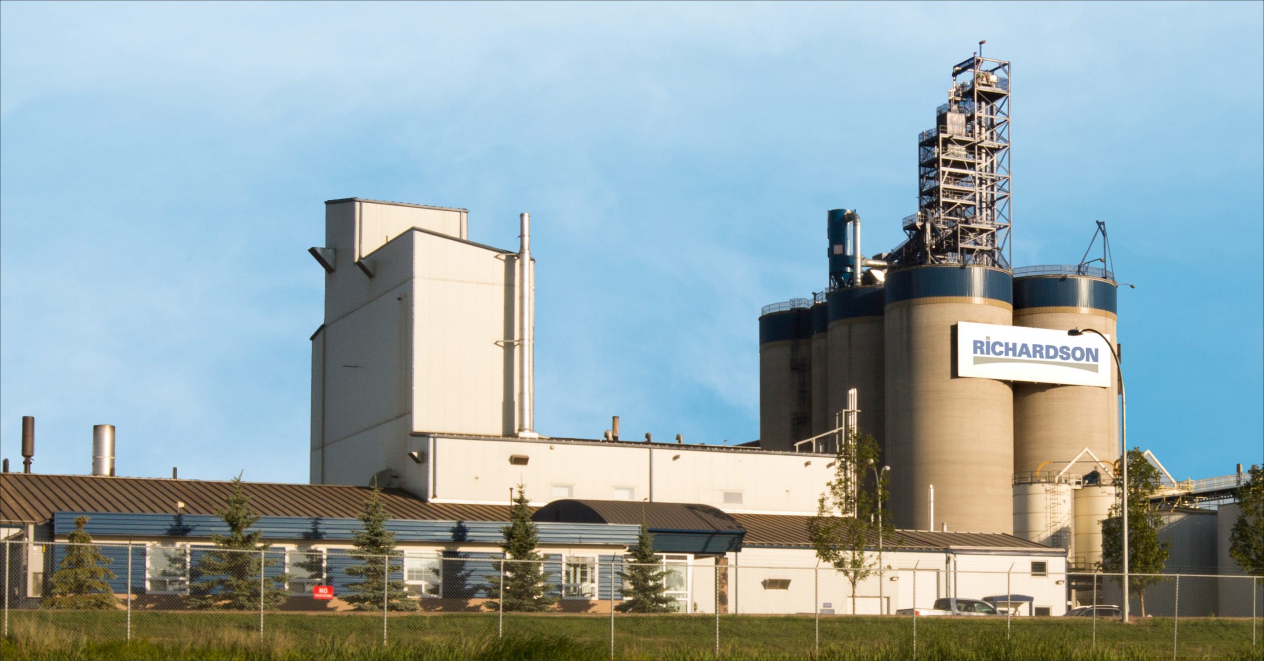 Featured image for “Richardson Yorkton Crush Plant to Double Annual Crush Capacity to 2.2 Million Metric Tonnes”